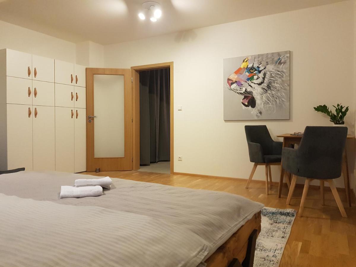 Veritas House Mikulov Exteriör bild